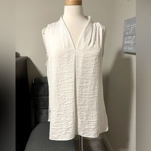 Vince Camuto white too, size: L